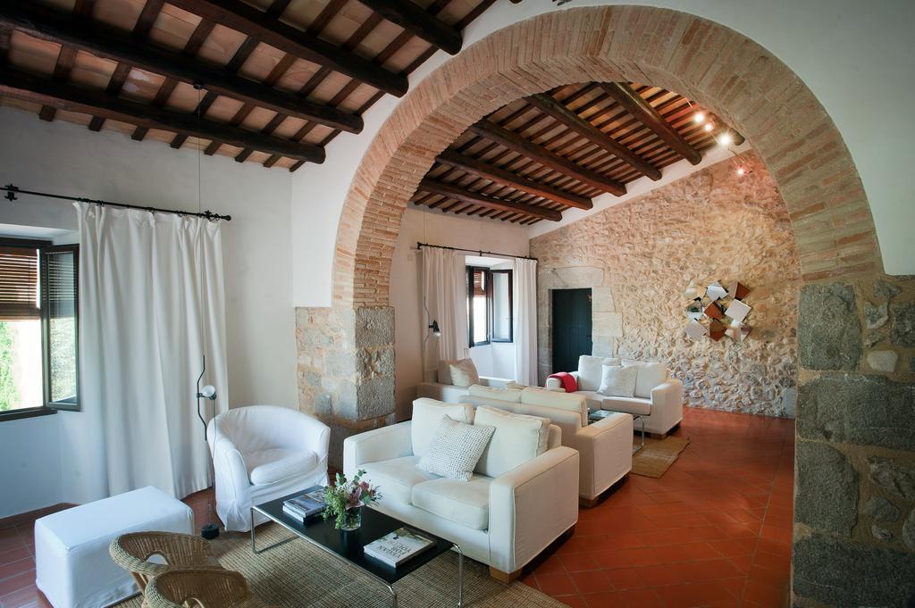 Mas Falgarona Boutique & Hotel Avinyonet de Puigventós