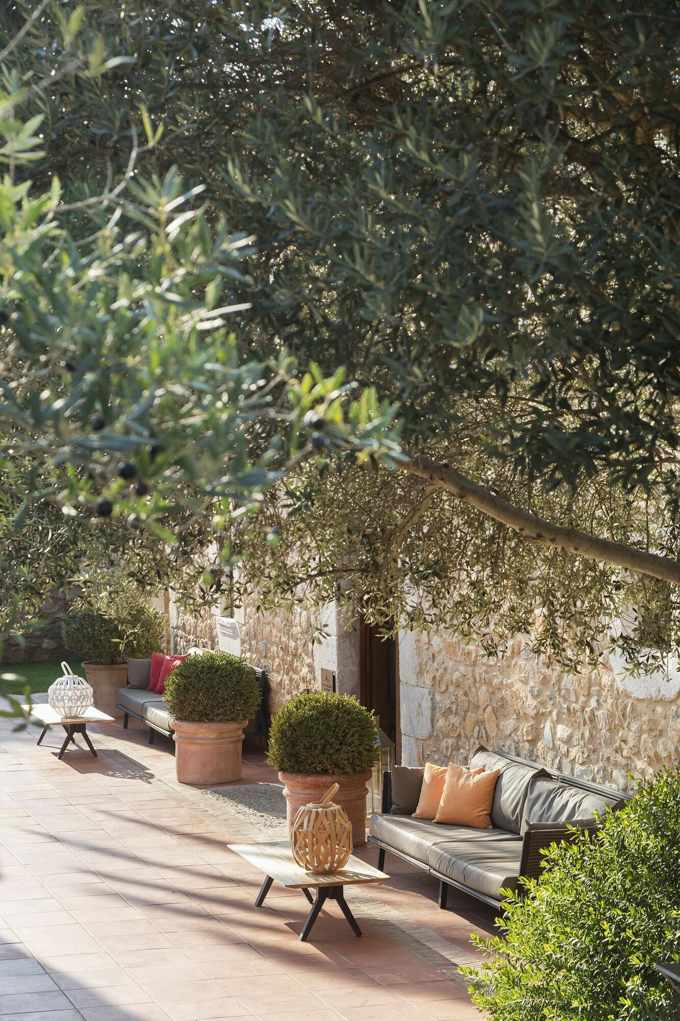 Hotel Mas Falgarona Boutique & Avinyonet de Puigventós